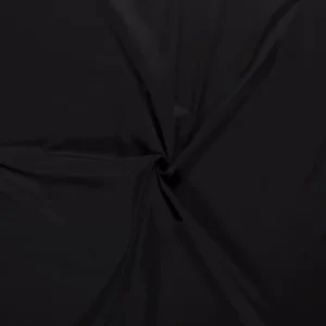 Popelín Negro
